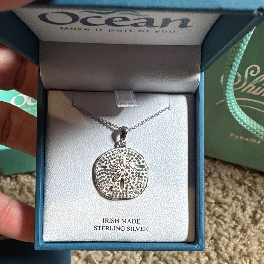 Ocean Sand dollar necklace